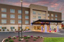 Holiday Inn Express & Suites Middletown - Goshen