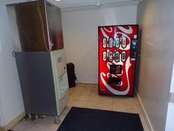 Piccadilly Inn Airport