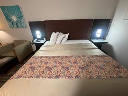 Discovery Inn