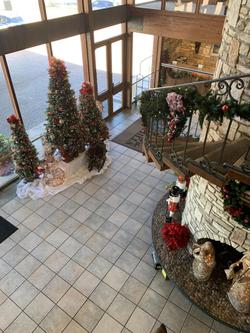 Inn Of The Hills Hotel And Conference Center