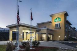 La Quinta Inn & Suites Knoxville Papermill