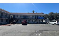 Motel 6
