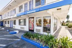 Motel 6