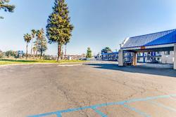 Motel 6 Visalia Ca