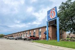 Motel 6 Oak Creek Wi