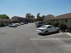 Hi Way Host Motel