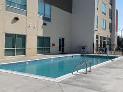 Holiday Inn Express and Suites Marion