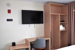Lic Plaza Hotel