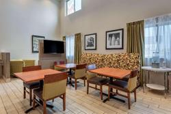 Quality Inn Suites Evansville Downtown