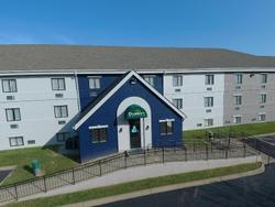 DuPont Suites
