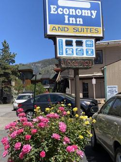 Stateline Economy Inn