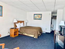 Corn Palace Inn