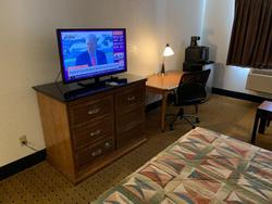 Brentwood Inn Suites
