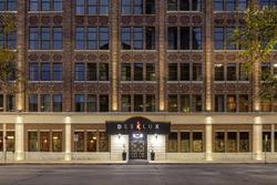 Des Lux Hotel