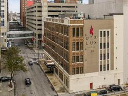 Des Lux Hotel