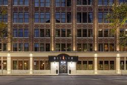 Des Lux Hotel