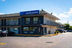 Motel 6 Lantana
