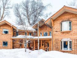 Bentwood Inn