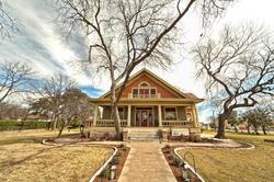 Iron Horse Inn