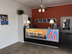 Motel 6 Sullivan Mo
