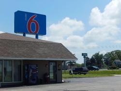 Motel 6 Sullivan Mo