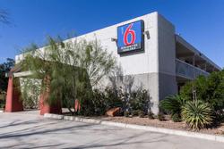 Motel 6 Uvalde Tx