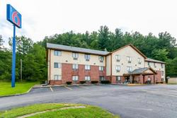Motel 6 Morehead