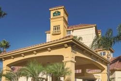 La Quinta Inn Suites by Wyndham Ontario Airport
