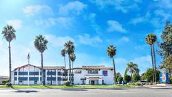 Motel 6 Ontario
