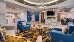 Best Western Plus Mid County
