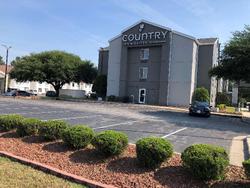 Country Inn & Suites Radisson Fayetteville I-95 NC