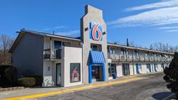Motel 6 Leominster, Ma
