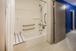 Holiday Inn Express Brooklyn Kings Hwy