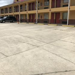 Clairmont Inn
