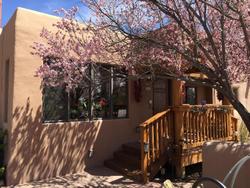 Casa Cuma Bed & Breakfast