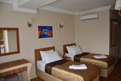 Konur Hotel