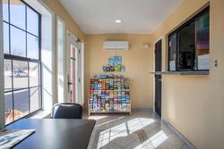 Pinn Road Inn And Suites
