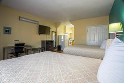Pinn Road Inn And Suites
