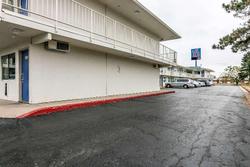 Motel 6 Janesville, WI