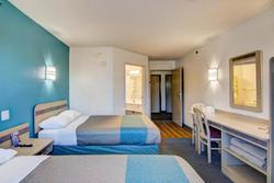 Econo Lodge Menomonie