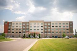 Holiday Inn Express & Suites Onalaska - La Crosse