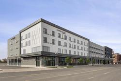 Courtyard By Marriott Lansing Downtown