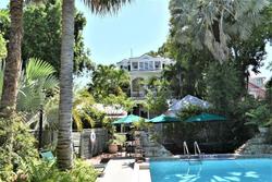 Simonton Court Historic Inn & Guesthouse