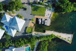Dolphin Point Villas