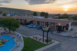 White's City Cavern Inn