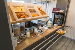 B&B HOTEL Blois Sud Vineuil