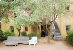Marina Hotel Club