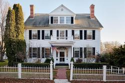 Captain Lord Mansion