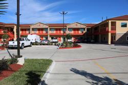Scottish Inn & Suites - IAH Airport