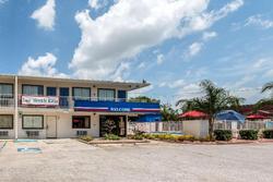 Motel 6 Victoria, TX